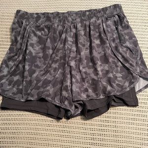 Woman’s Shorts